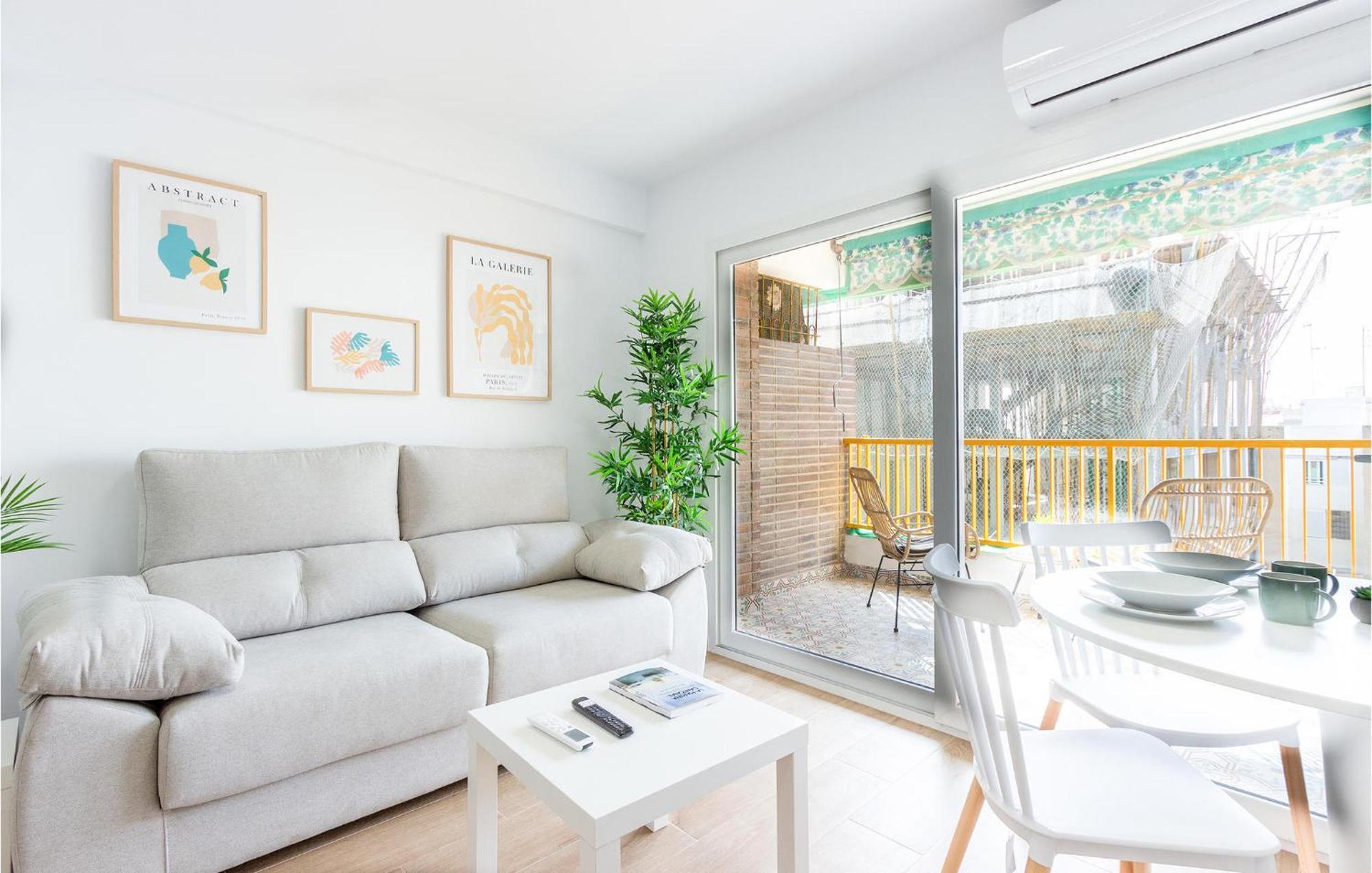 Lovely Apartment In Santa Pola With Kitchen Exteriör bild