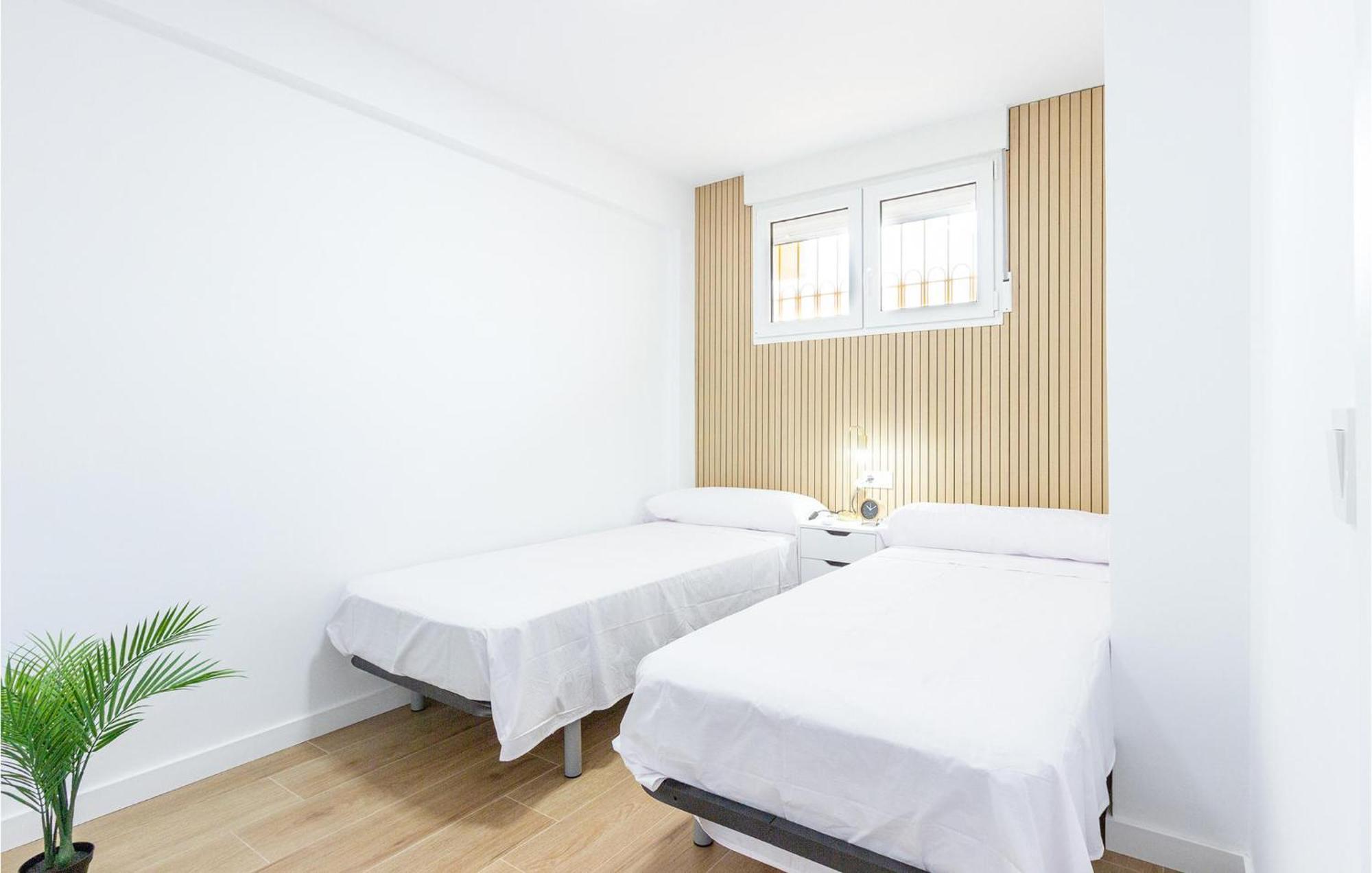 Lovely Apartment In Santa Pola With Kitchen Exteriör bild